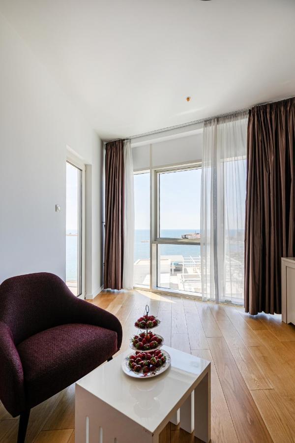 Sea View Royal Apartments Tre Canne Budva Eksteriør bilde